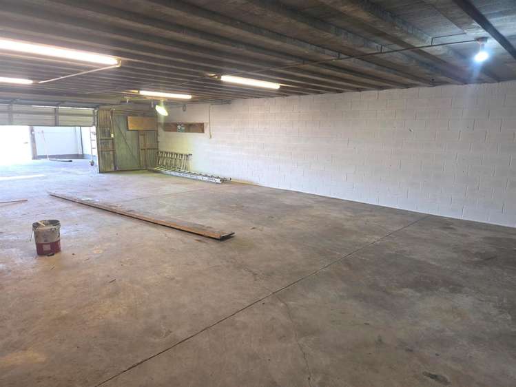 76B Delta Avenue New Lynn_4