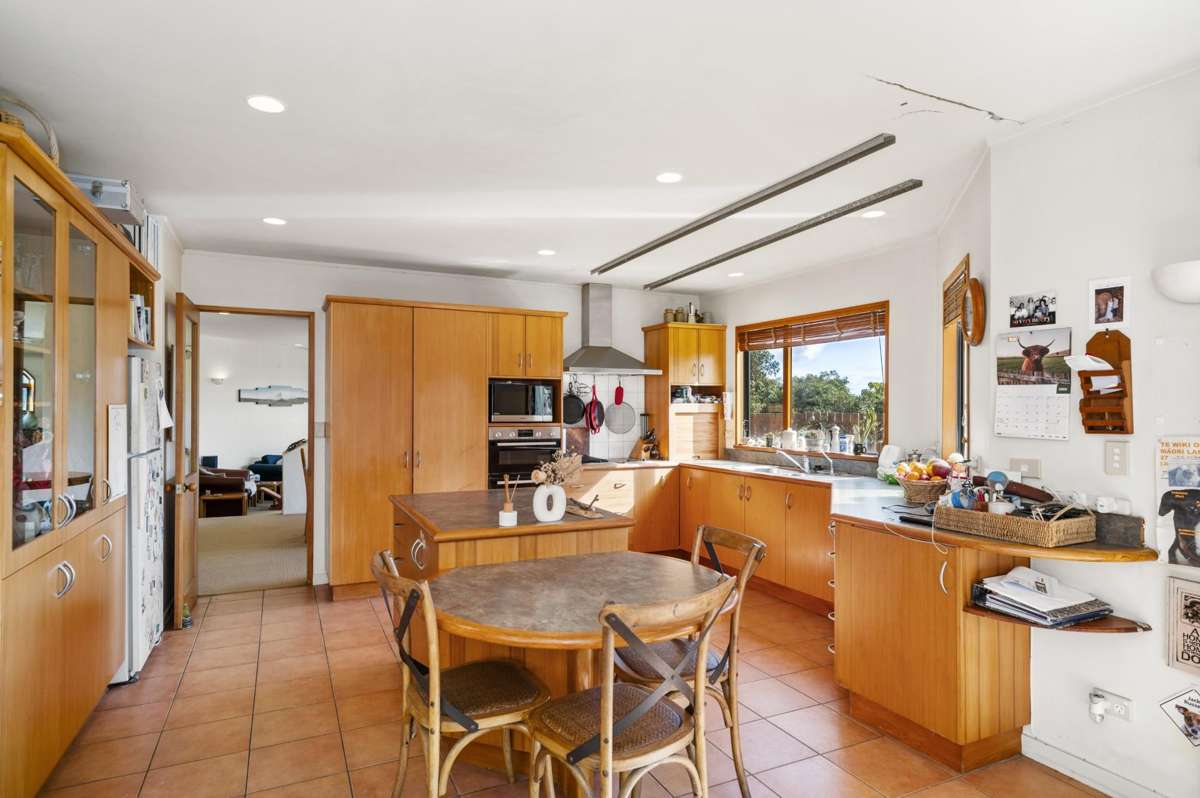 10 Zapote Place_5