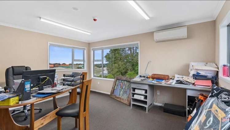 27 Katere Road Waiwhakaiho_17