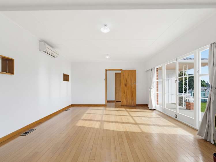 97 Kitchener Road Waiuku_6