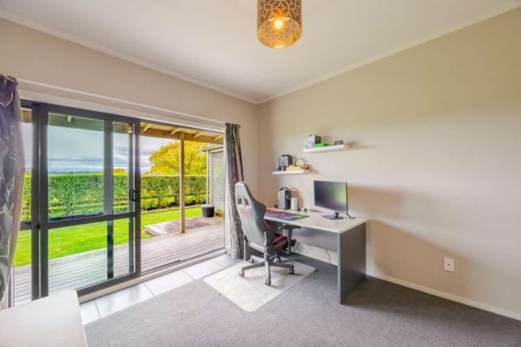 15 Lake View Road Waipukurau_19