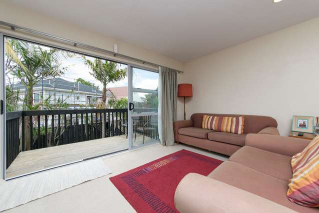 27/218 Captain Springs Road Onehunga_4