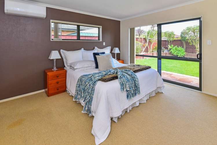16 Greta Banks Place Wattle Downs_13