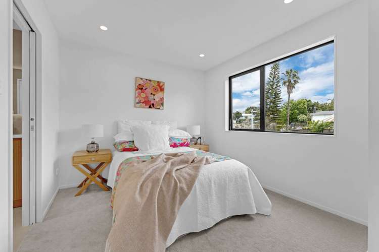 2 West Harbour Drive West Harbour_23