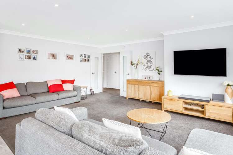 4 Moonsail Drive Whitby_8