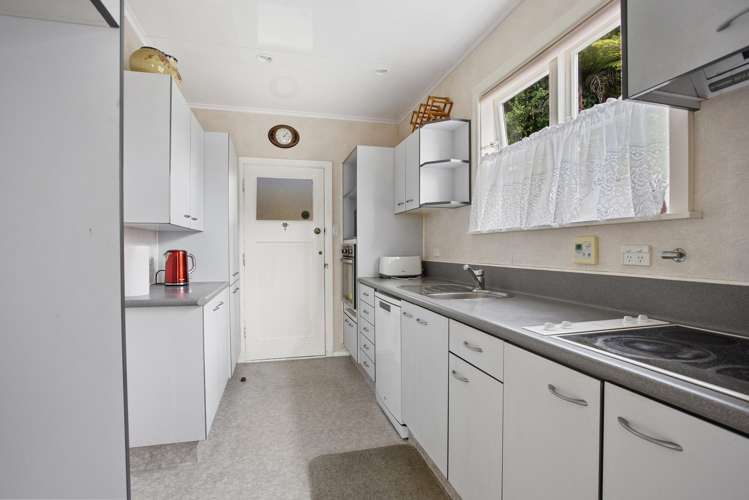 21 Wyndrum Avenue Waterloo_2