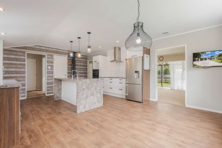 4 Pollen Street Woodville_13