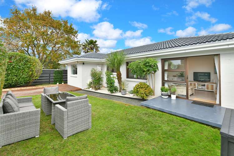 3/226 Centreway Road Orewa_2