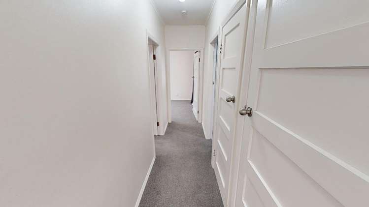 433 Somme Parade Aramoho_8