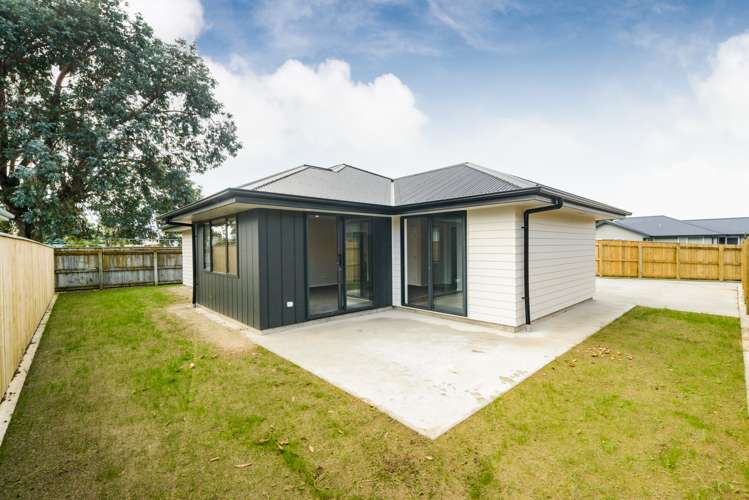 5 Murray Ball Lane Feilding_2