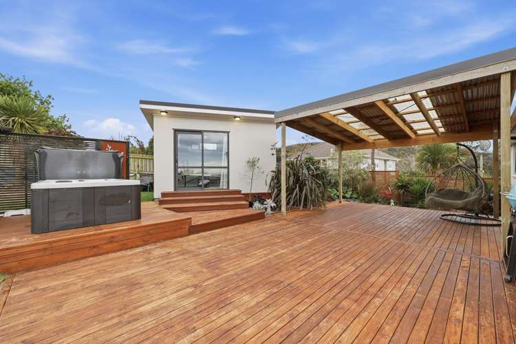 8 Ellersley Street Halfway Bush_21