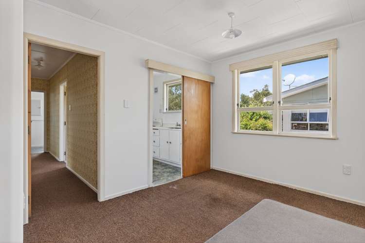 9 Halley Street Outer Kaiti_16