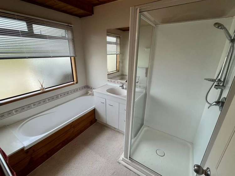 2a Abel Tasman Avenue Henderson_11