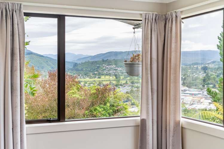 17 Seymour Grove Kingsley Heights_30