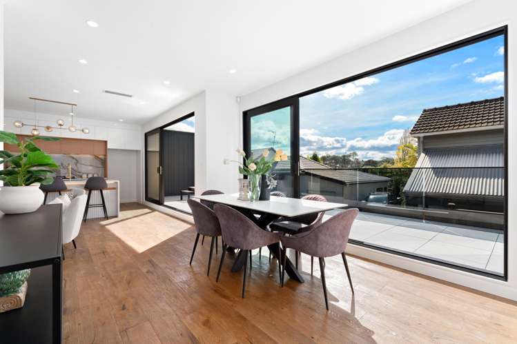 8b William Souter Street Forrest Hill_4