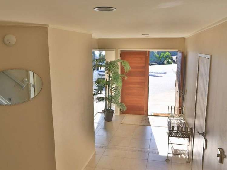 8 Governors Heights Whangamata_26