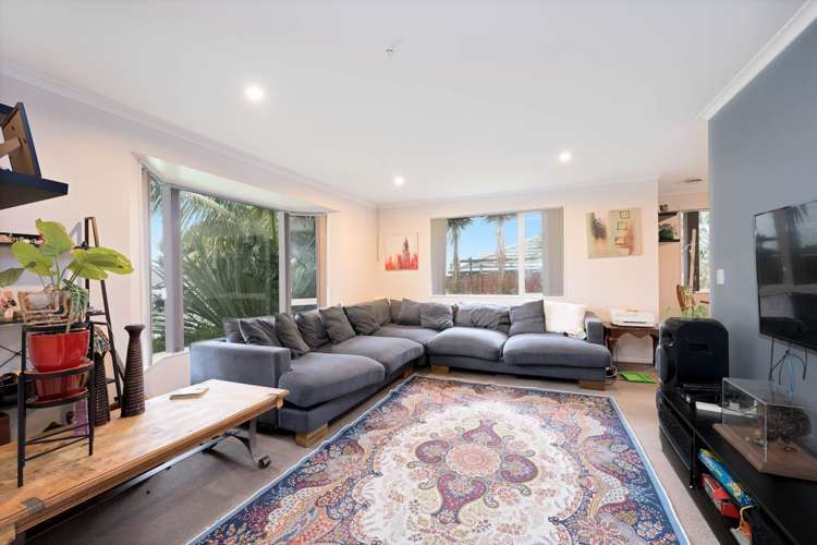 11 Bonny Crescent Massey_5