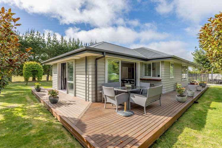515 Bealey Road Charing Cross_23