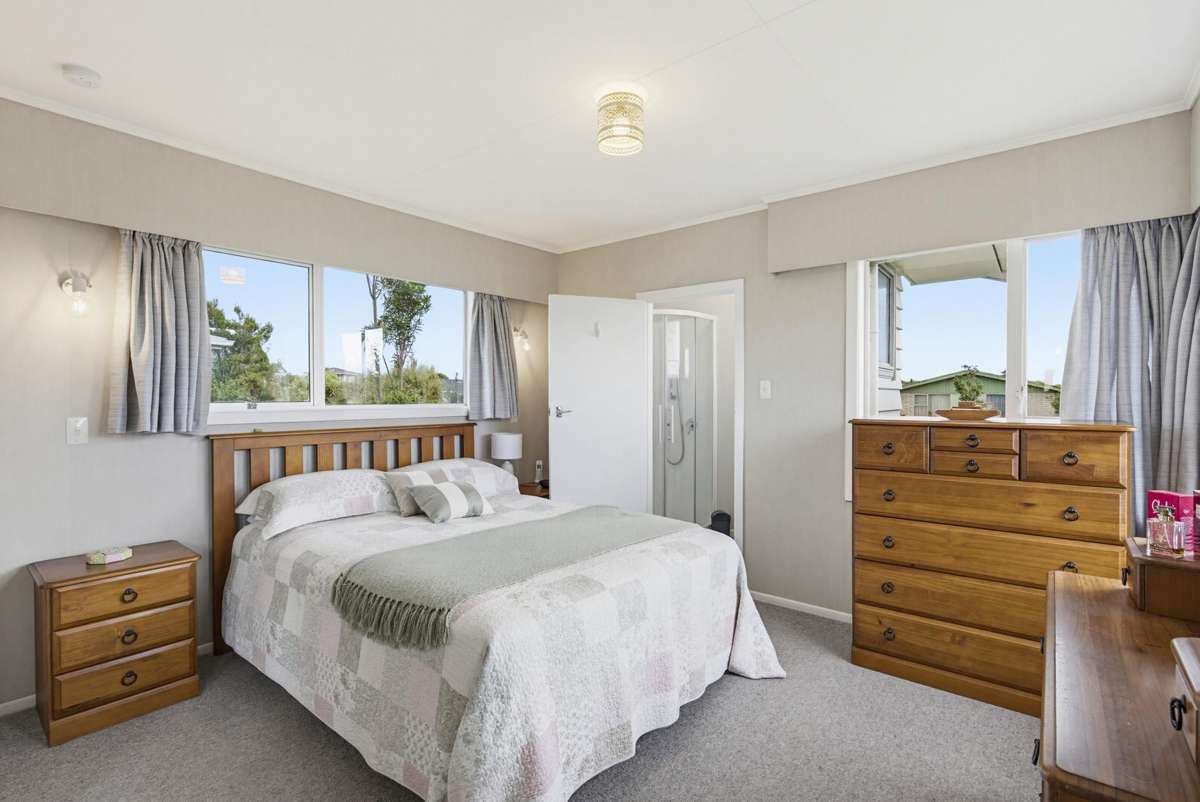 24 Featherston Street_5