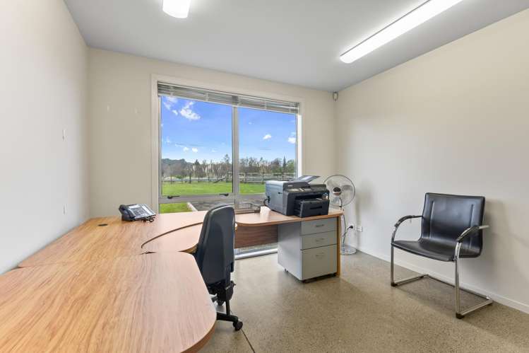 126 Riverbank Road Okoia_10