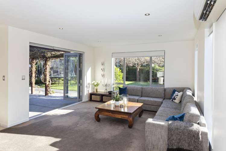 134 Hussey Road Northwood_7