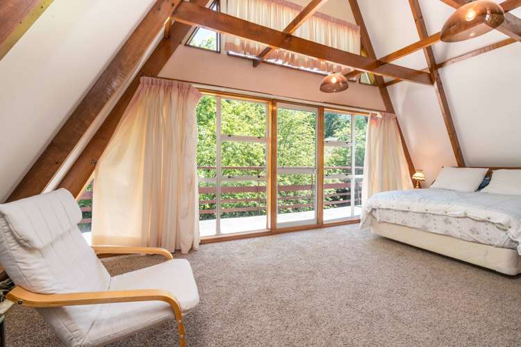 8 Strode Avenue Naseby_13