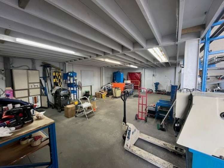 Unit 4, 5/24 Hillside Road Wairau Valley_6