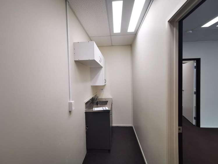 H/86 Bush Road Albany_5