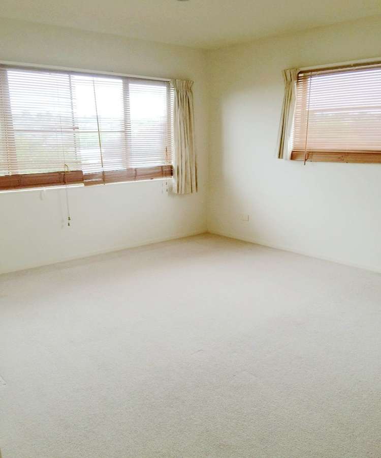 1/34 Fields Parade Oteha_5