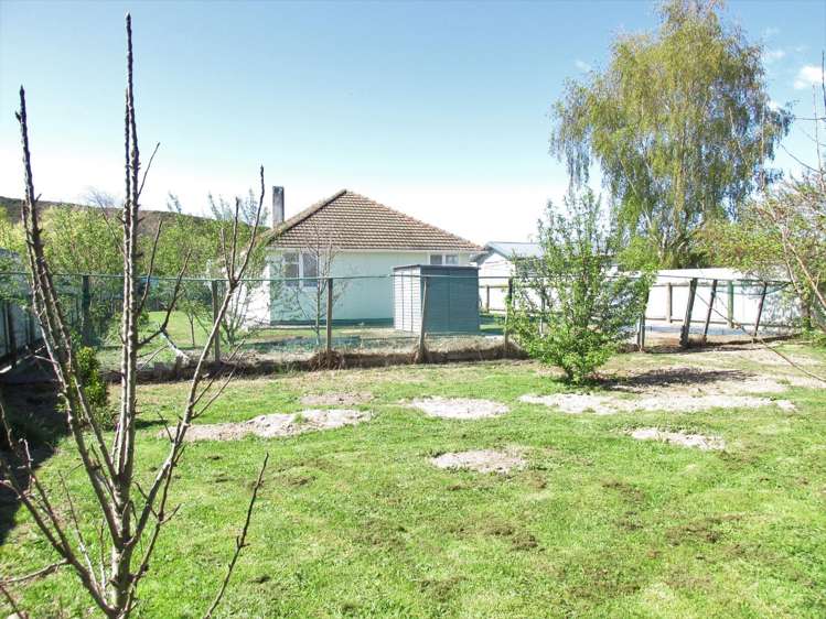 80 Apatu Street 2120_2