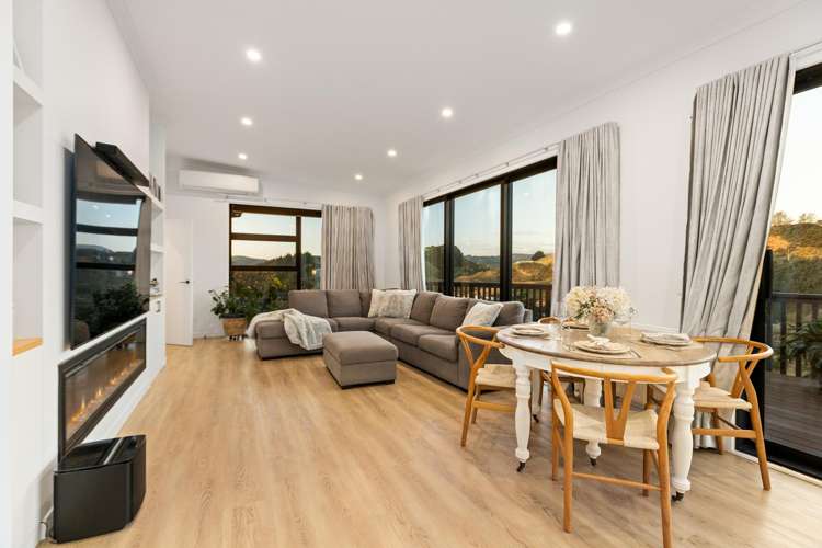 37 Schooner Drive Whitby_7