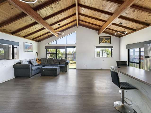 20 Anglers Way Wattle Downs_2