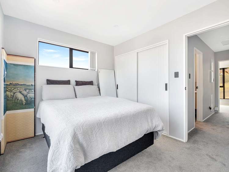 1B Tacitus Place Totara Vale_9