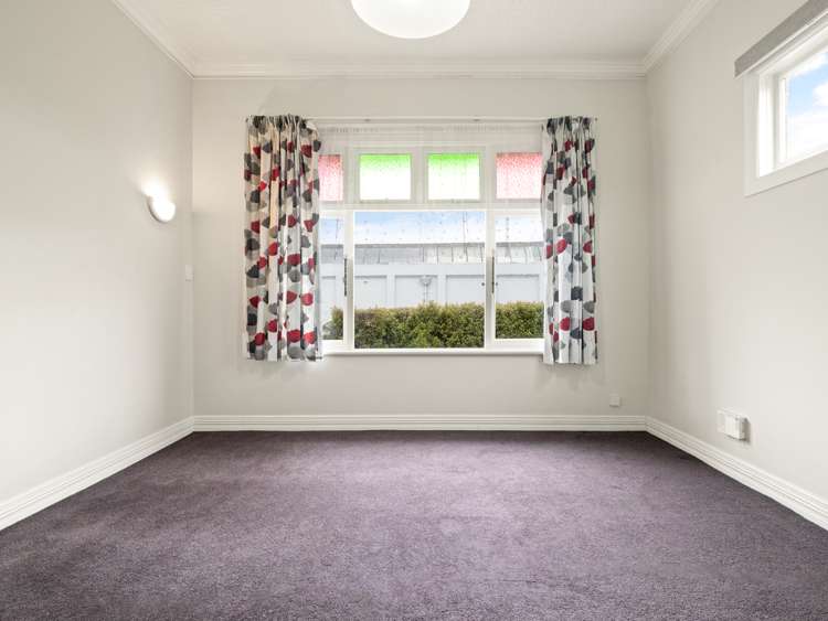 195 Macandrew Road South Dunedin_11