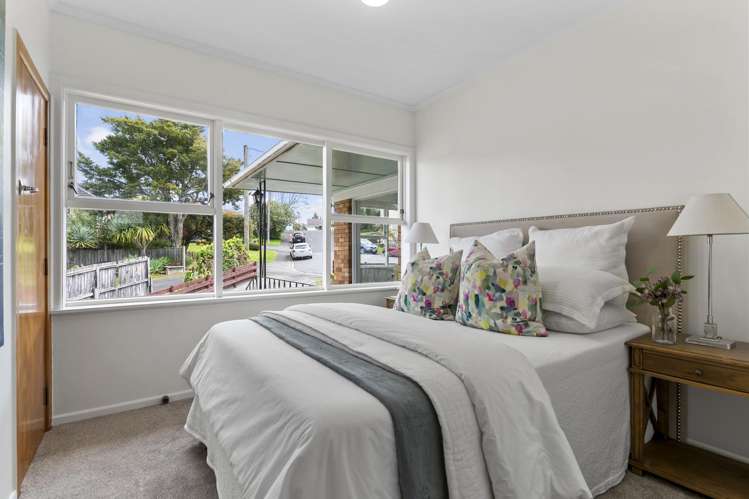 11 Dell Way Bucklands Beach_11