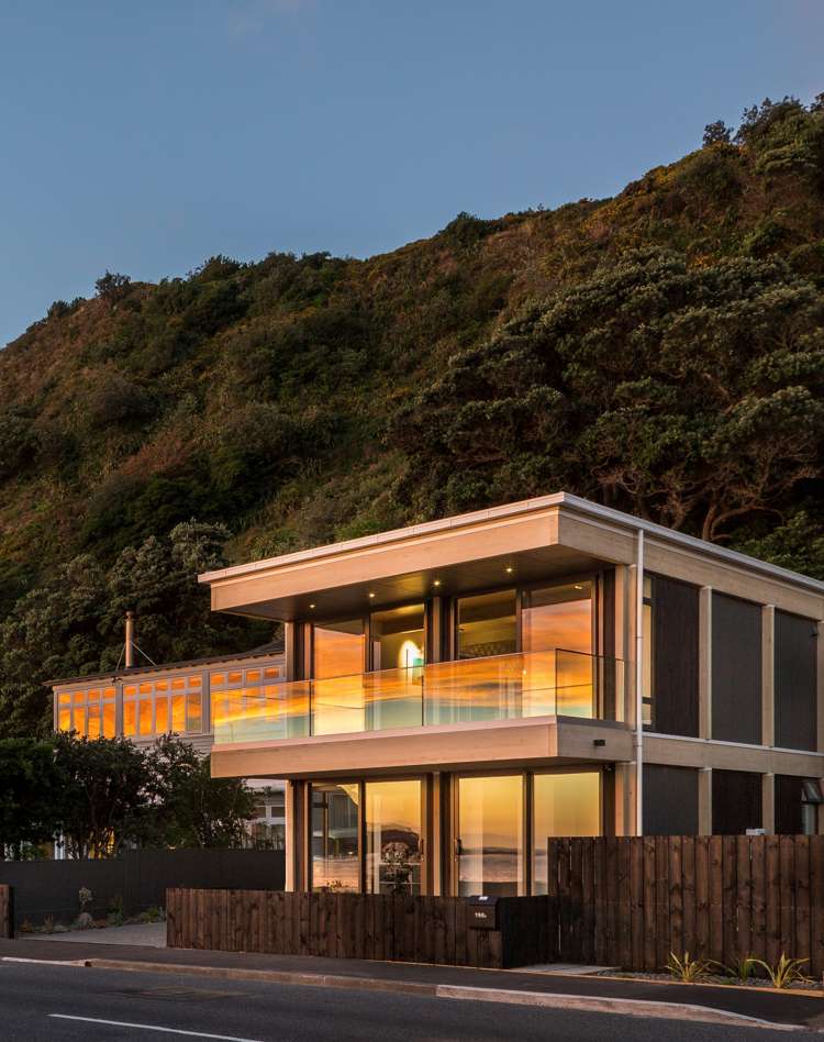 196 The Esplanade Island Bay_25