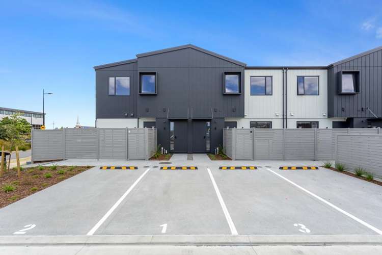 15 KOHEPIRO LANE "PARK GREEN" Papakura_17