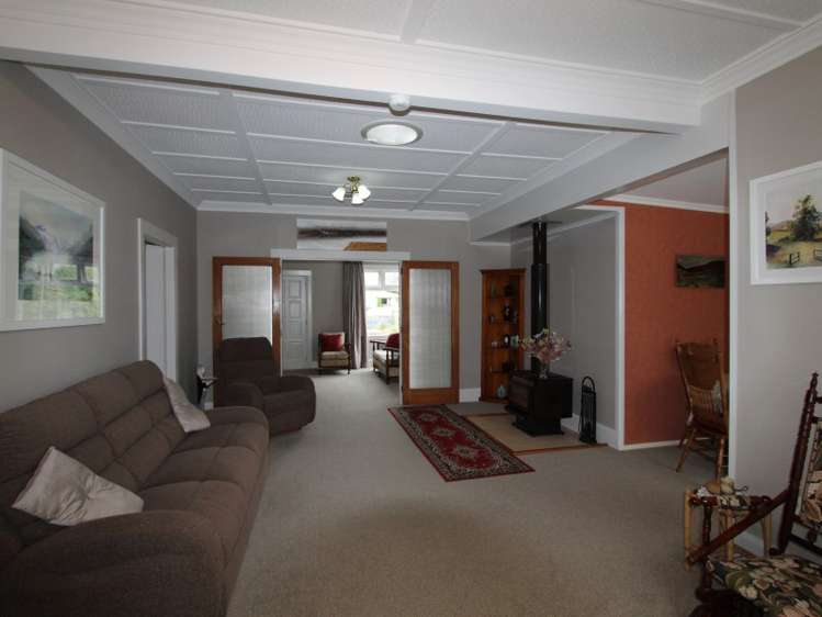 29 Dawson Street Pahiatua_5