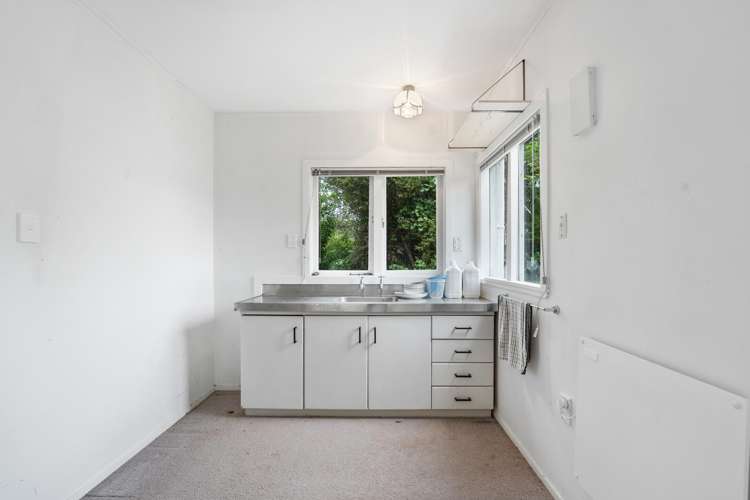 3 Foster Avenue Huia_16