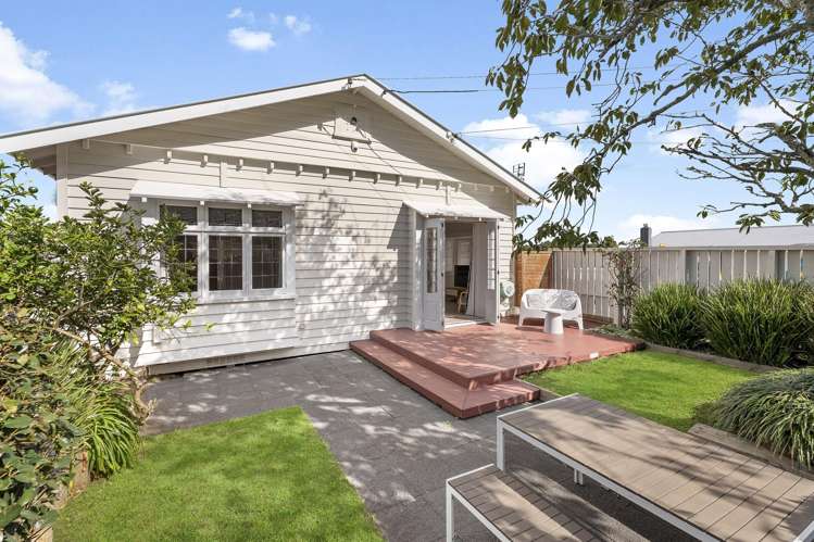 22 Highland Road Mount Albert_0