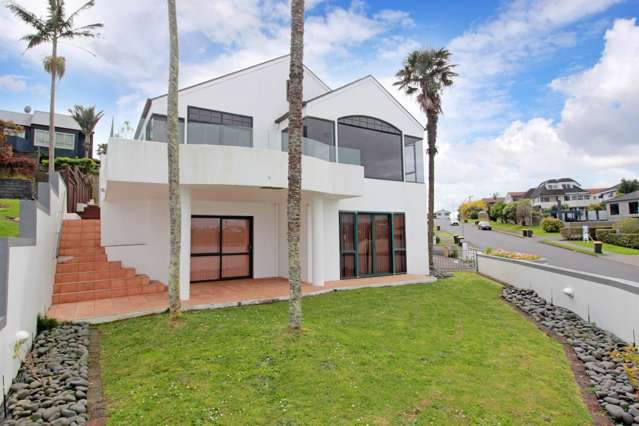 10 Whitcombe Road Bucklands Beach_3