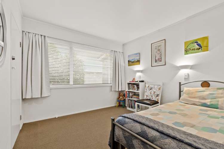 23 Fairview Avenue Opaheke_10