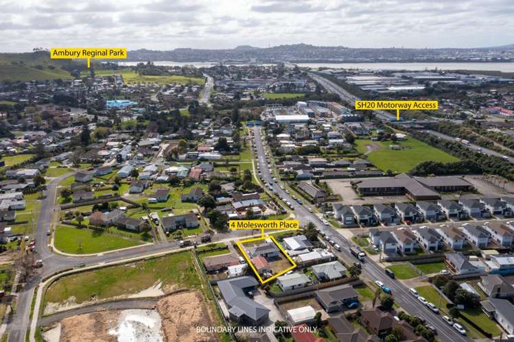 4 Molesworth place Mangere_16