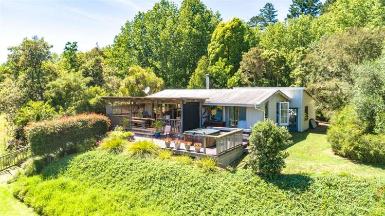 345 Hikuai Settlement Road Hikuai_5