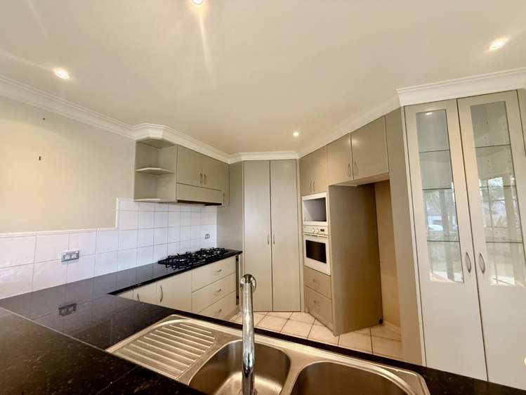 2 Beach Road 10688_9