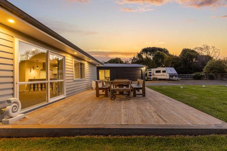 105 Peka Peka Road Peka Peka_13