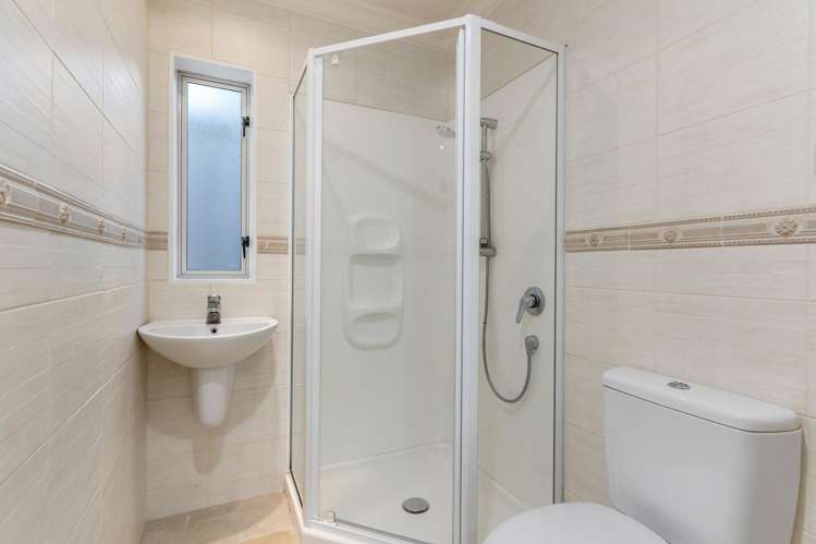 13A Araminta Place Beachlands_16