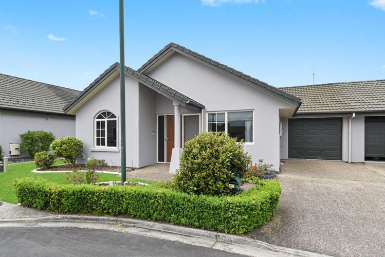 16 Rototuna Road_0