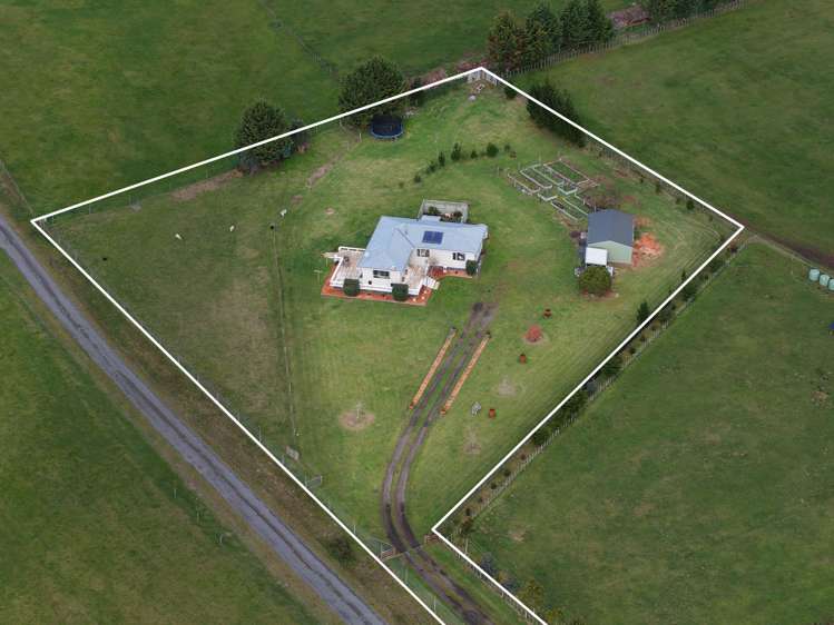 315 White Road_3