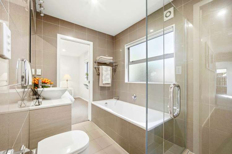 15a Korotaha Terrace Rothesay Bay_14